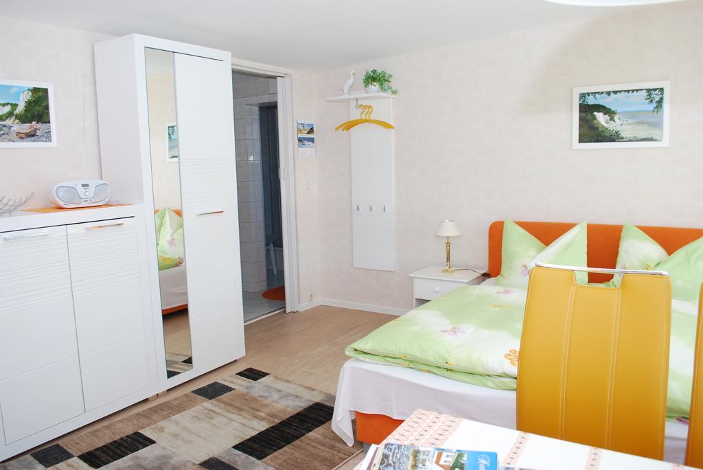 Ferienunterkuenfte Familie Panter Apartment Sassnitz Exterior photo