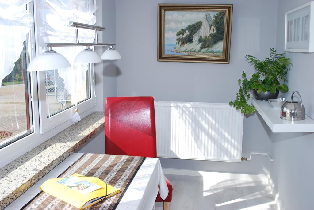 Ferienunterkuenfte Familie Panter Apartment Sassnitz Exterior photo